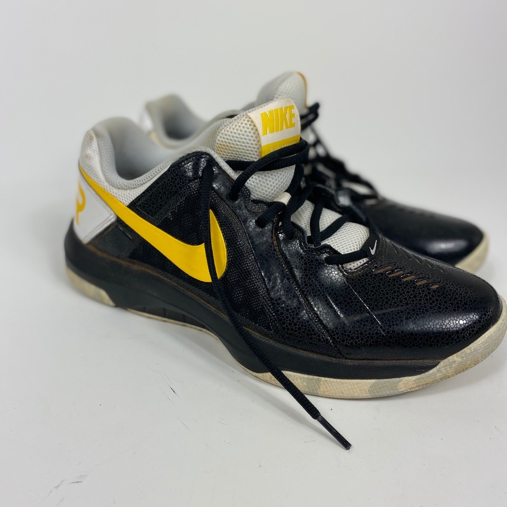 💖Nike Air  yellow and black tennis shoes